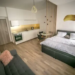  Apartment Friendly In